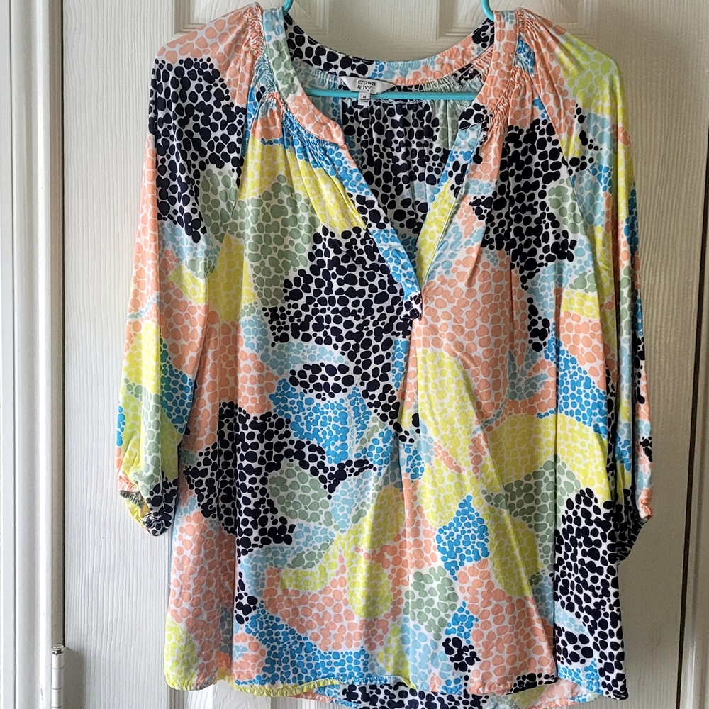 Crown & Ivy Multicolor Patterned Blouse